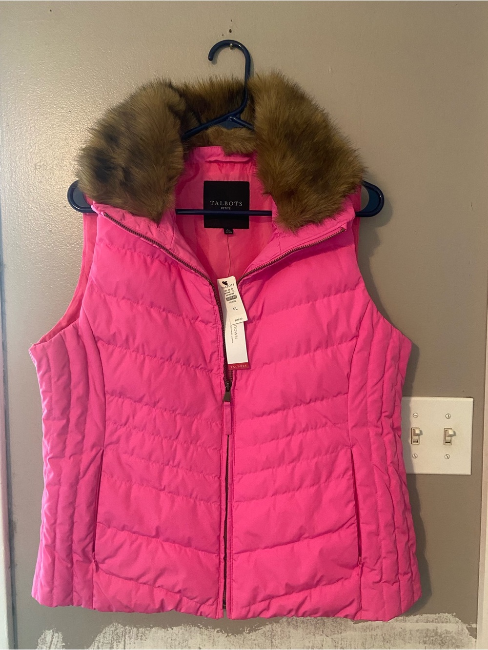 Talbots Bright Pink Quilted Vest with Faux Fur Collar